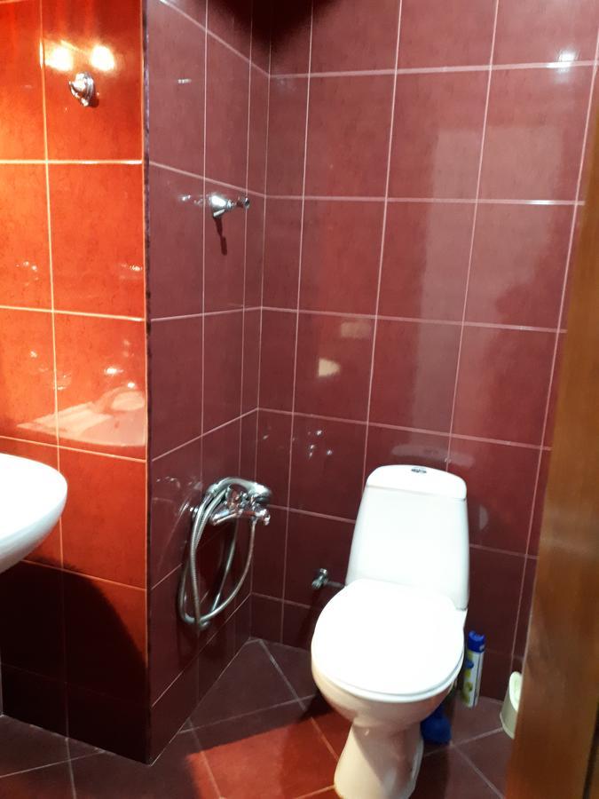 Apartment Archil Batoemi Buitenkant foto